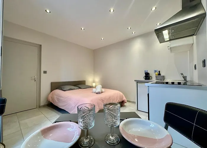 équipé, Travail Et Détente Au Puy